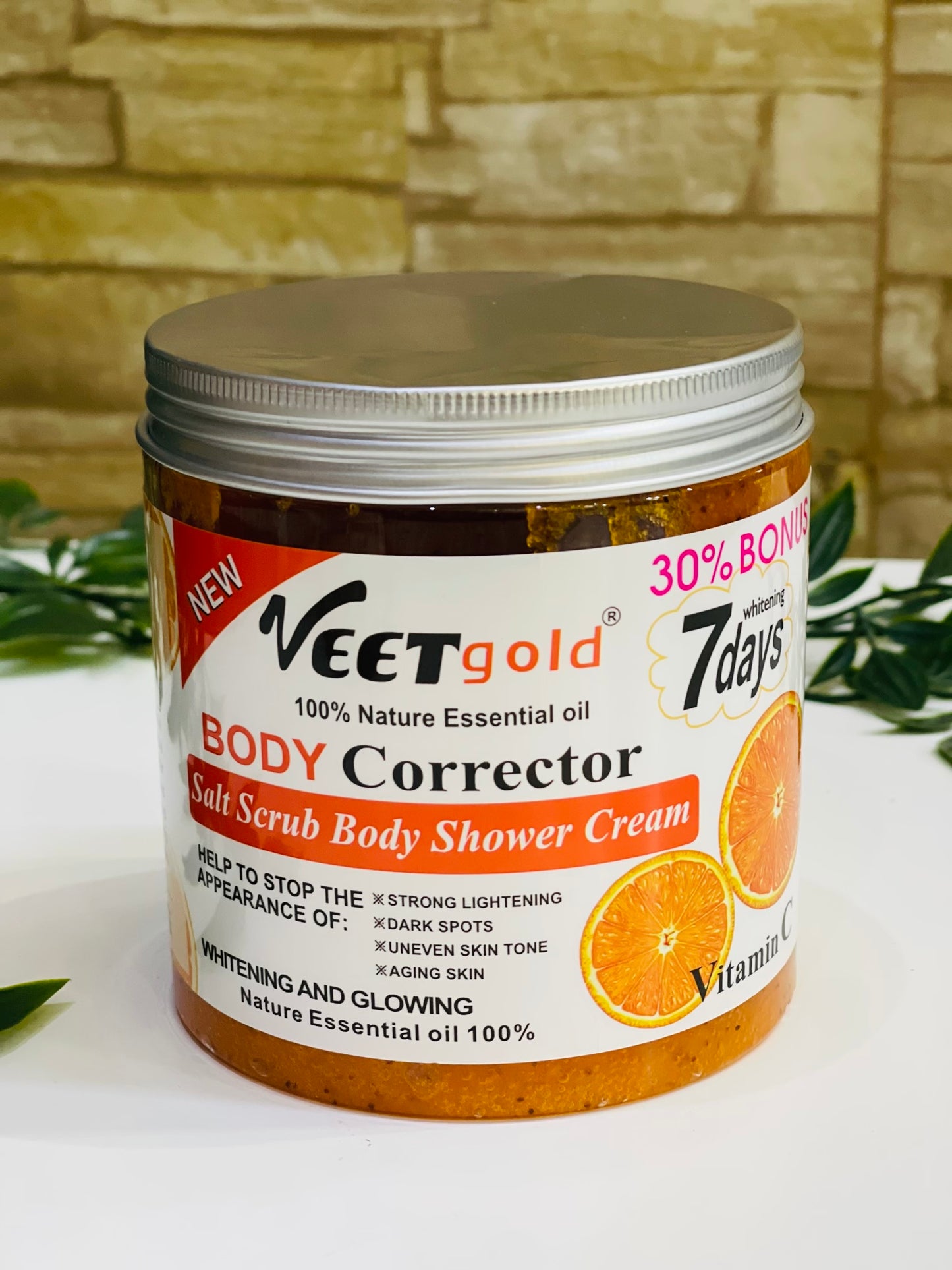 Veet Gold Vitamin C Super Whitening Salt Body Scrub
