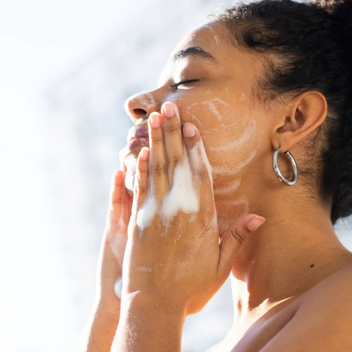 Makari Renewal Glow Cleansing Foam 150ml