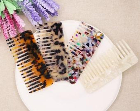 Hair Essentials - Acrylic Wide Tooth Comb - Beto Cosmetics